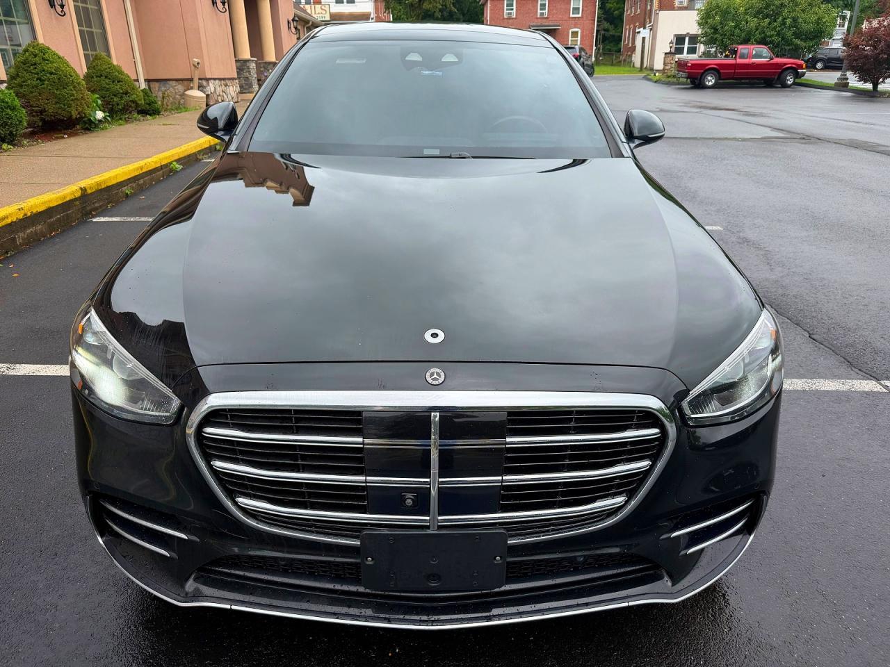 2022 Mercedes-Benz S 500 4Matic - Image 5