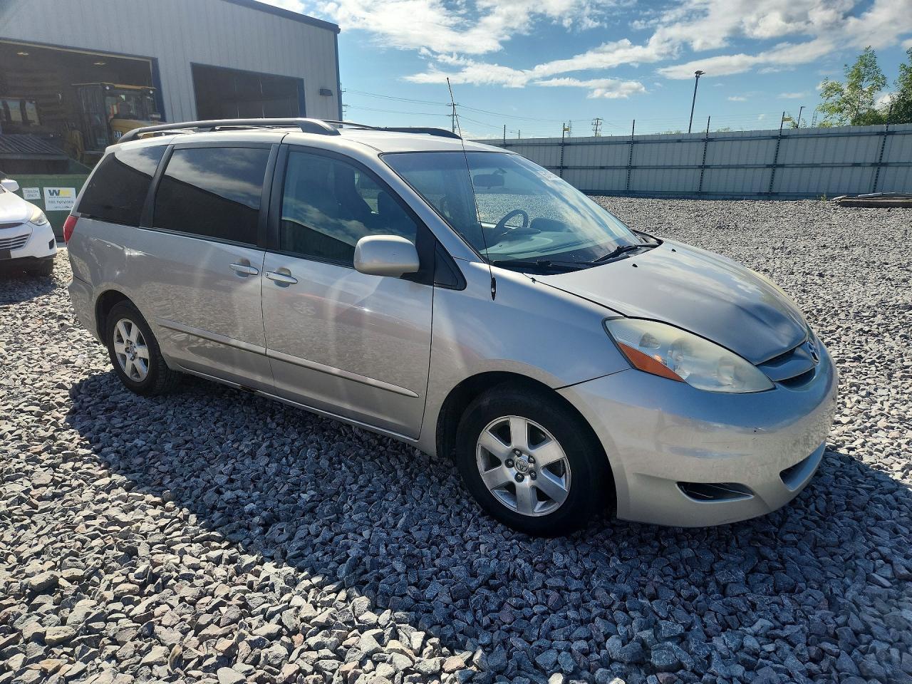 2008 Toyota Sienna Xle - Image 4