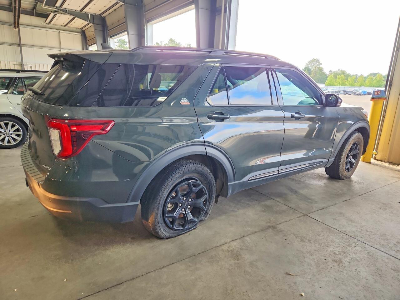 2023 Ford Explorer Timberline - Image 3