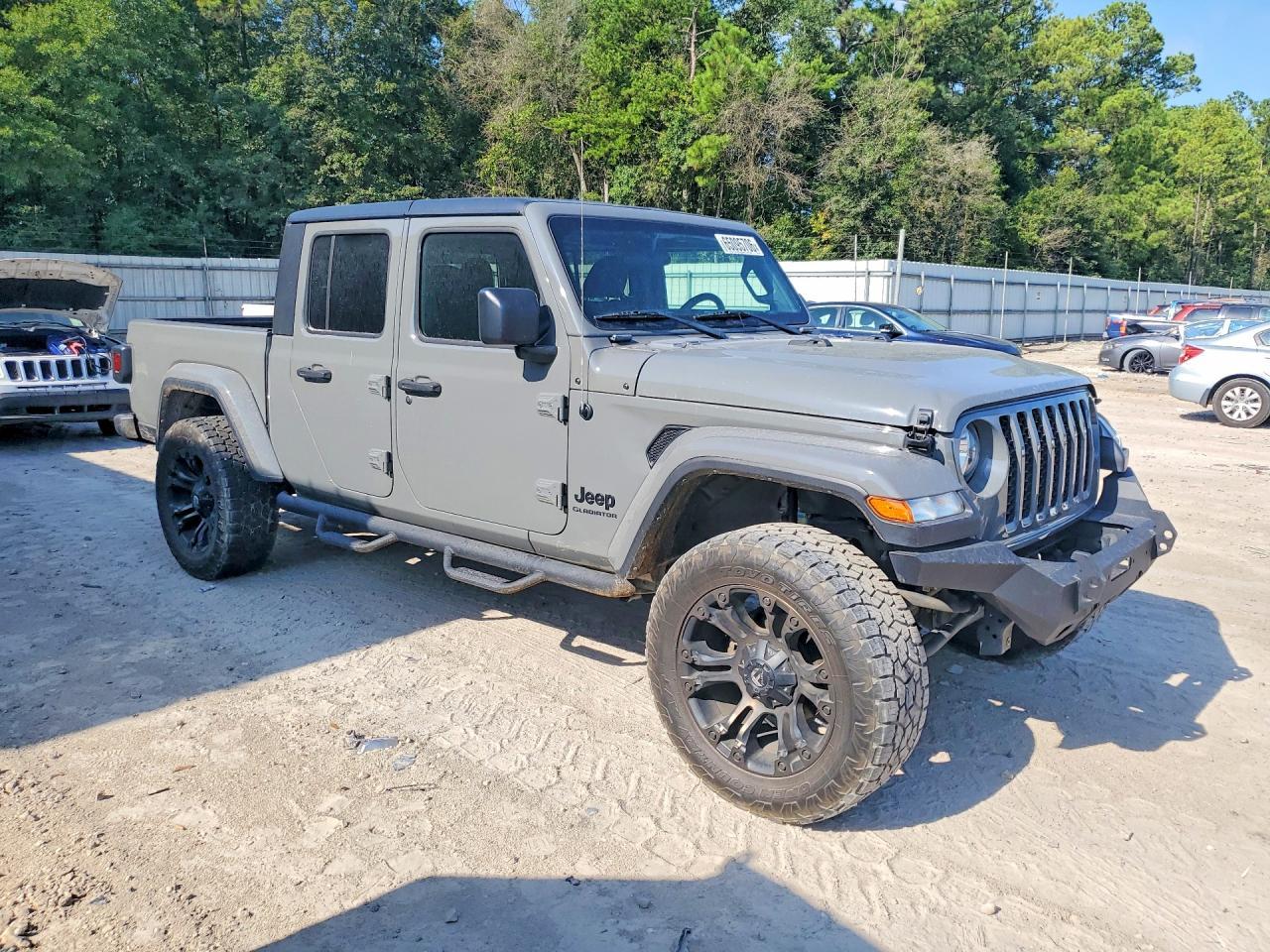 2021 Jeep Gladiator Sport - Image 4