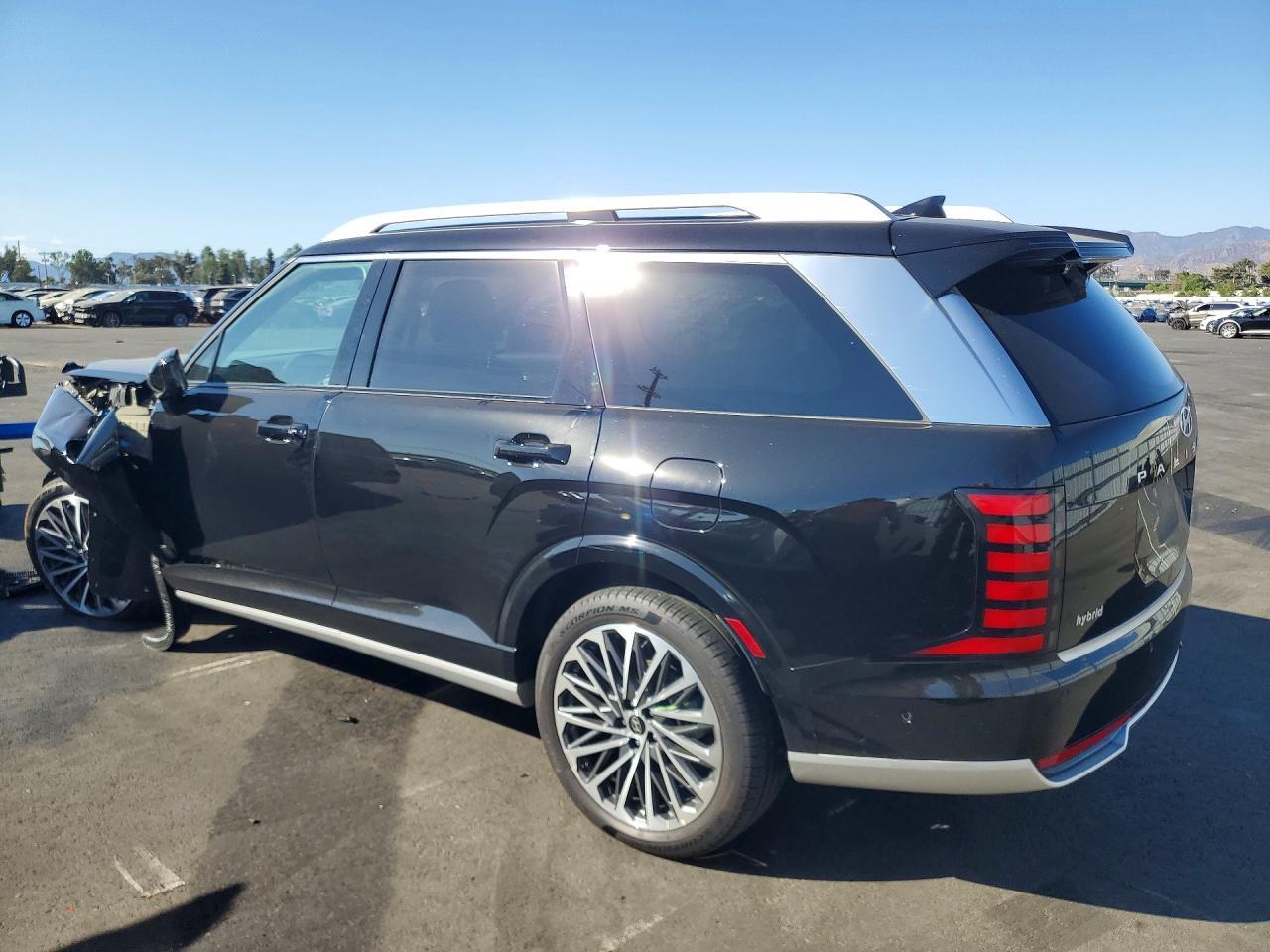 2026 Hyundai Palisade Calligraphy - Image 2