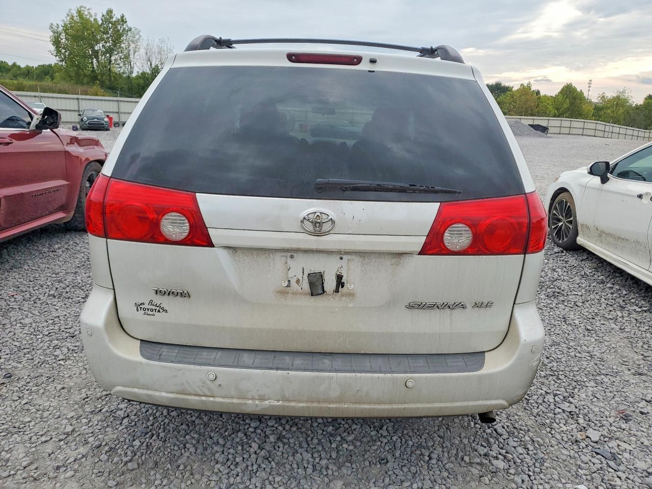 2008 Toyota Sienna Xle - Фото 6