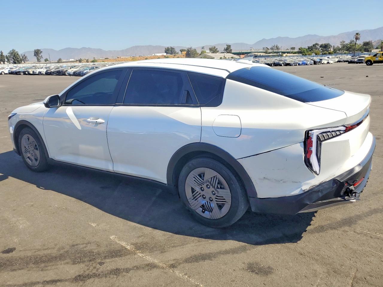 2025 Kia K4 Lx - Фото 2