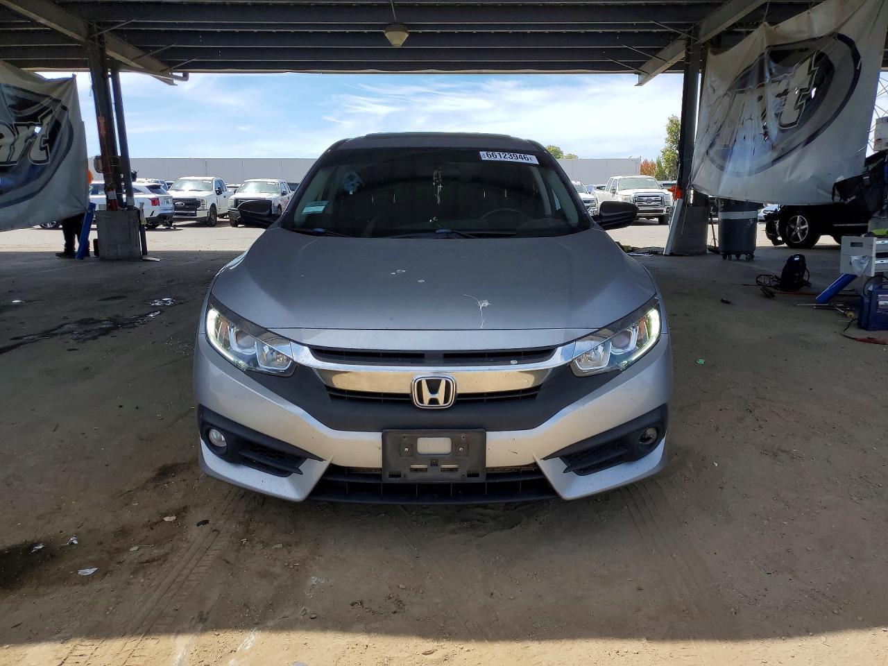 2018 Honda Civic Ex - Фото 5