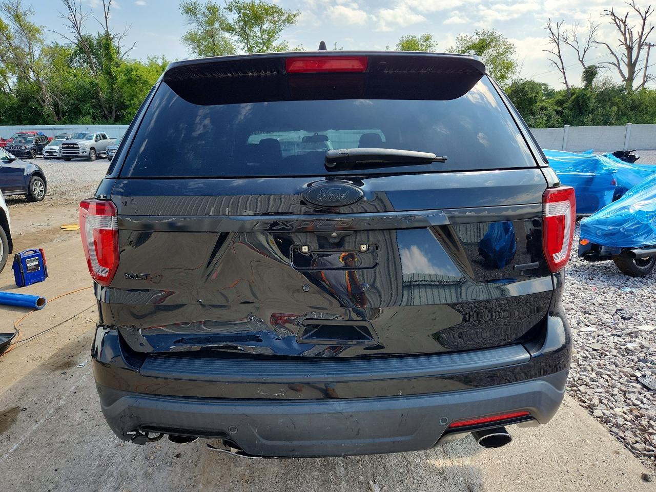 2019 Ford Explorer Xlt - Фото 6
