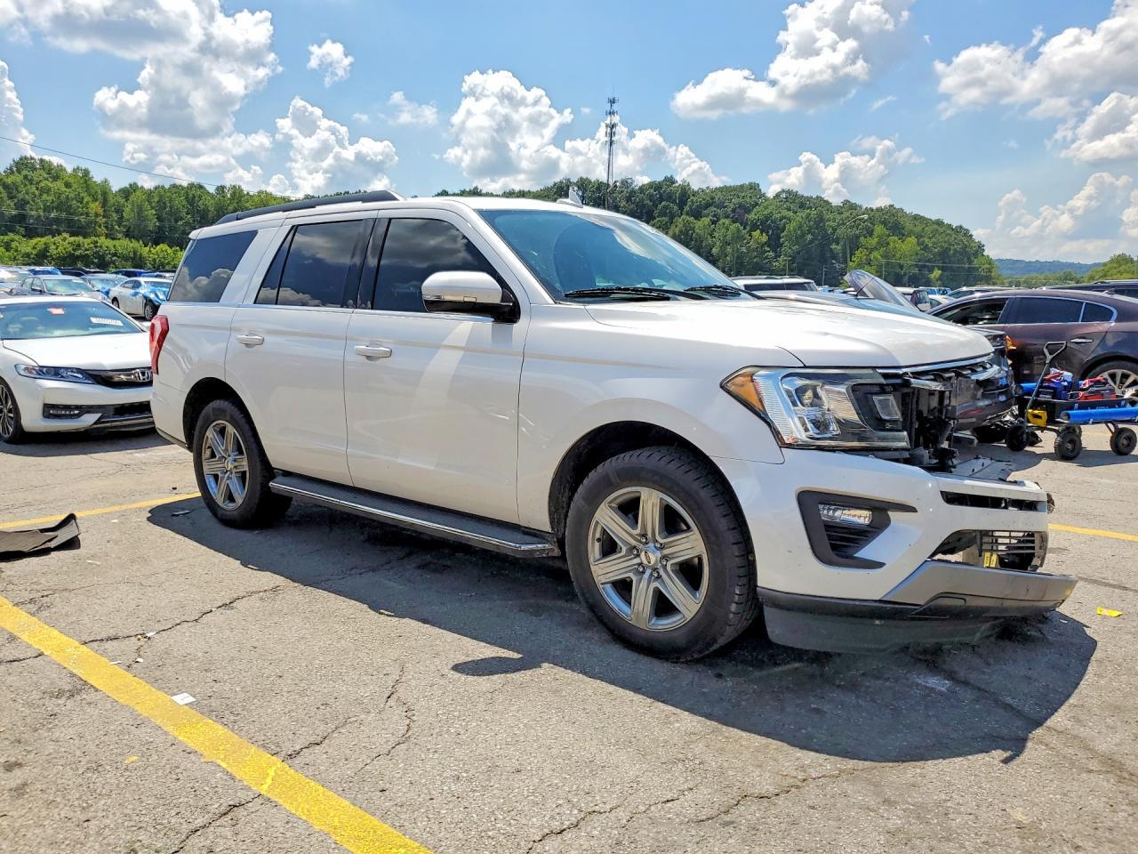 2019 Ford Expedition Xlt - Фото 4