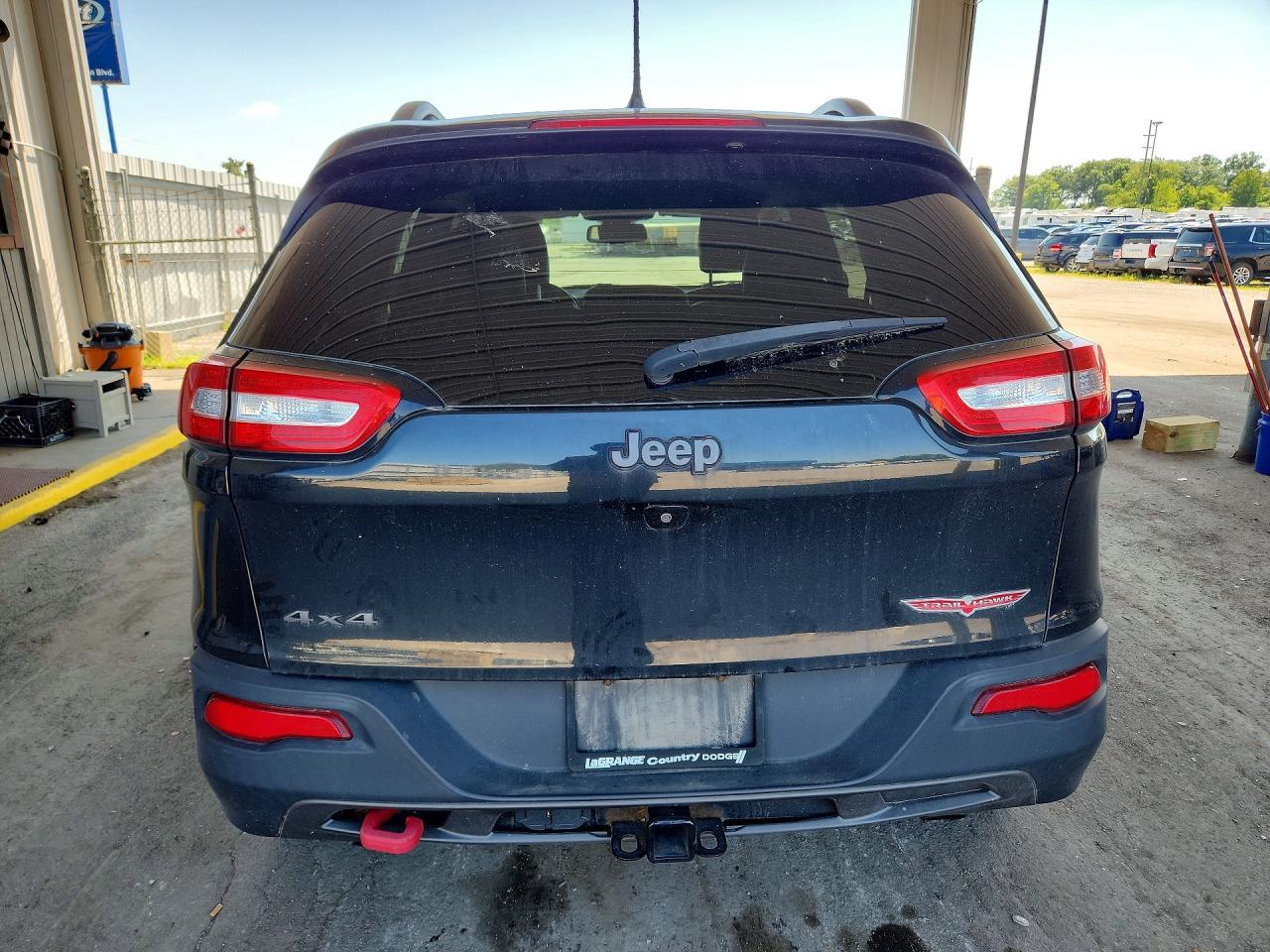 2015 Jeep Cherokee Trailhawk - Фото 6
