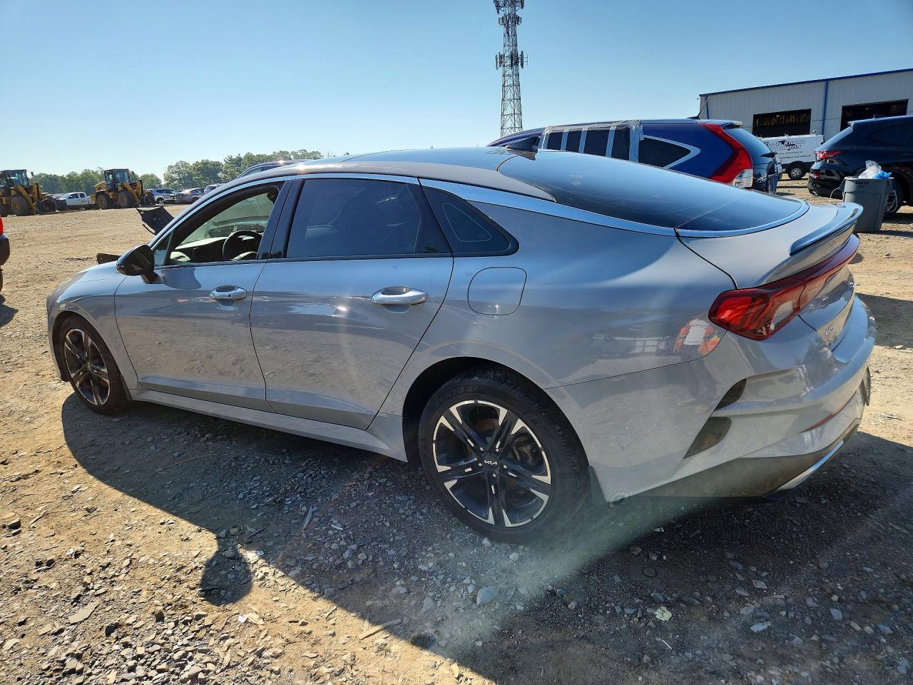 2023 Kia K5 Gt Line - Фото 2