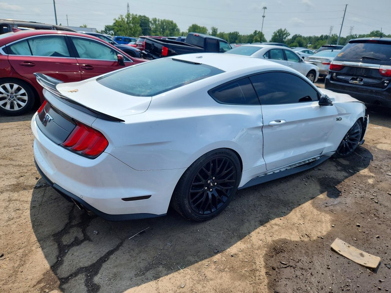 2020 Ford Mustang Gt - Image 3
