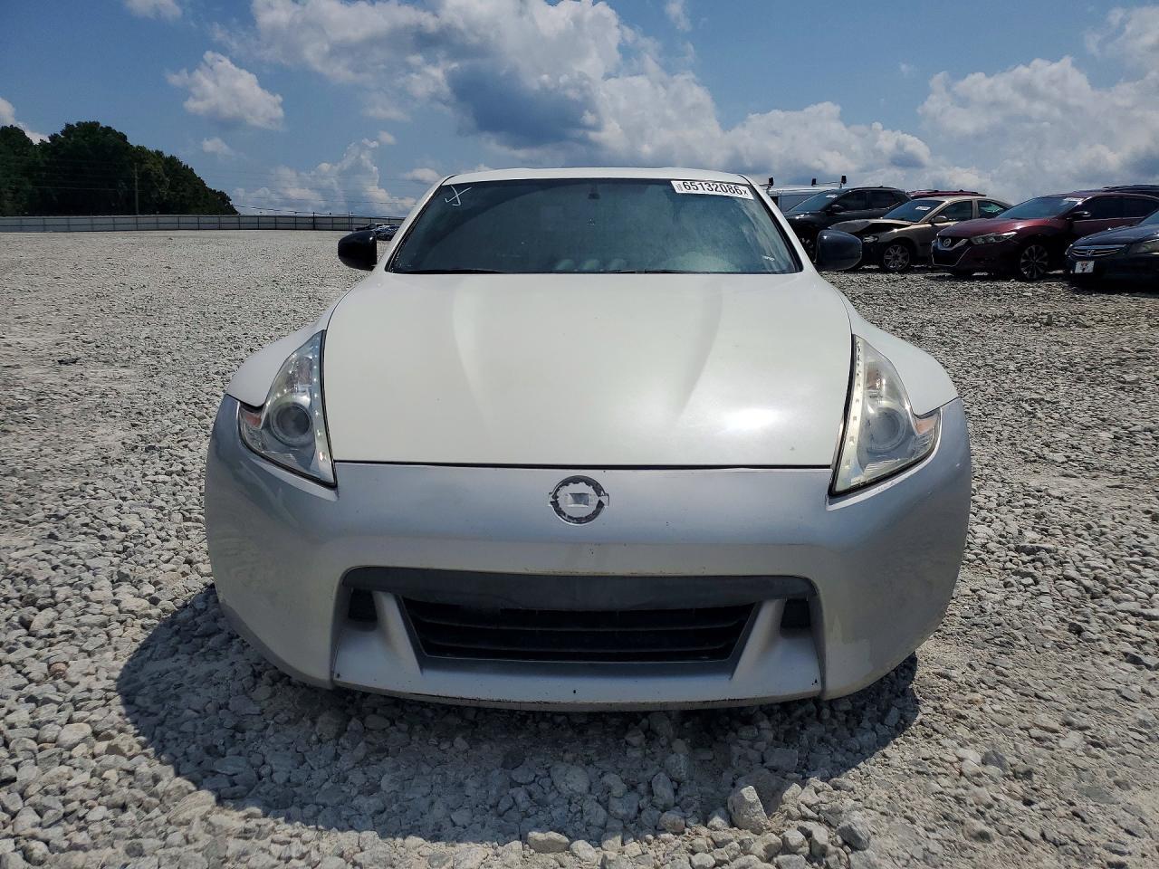 2018 Nissan 370Z Nismo - Image 5