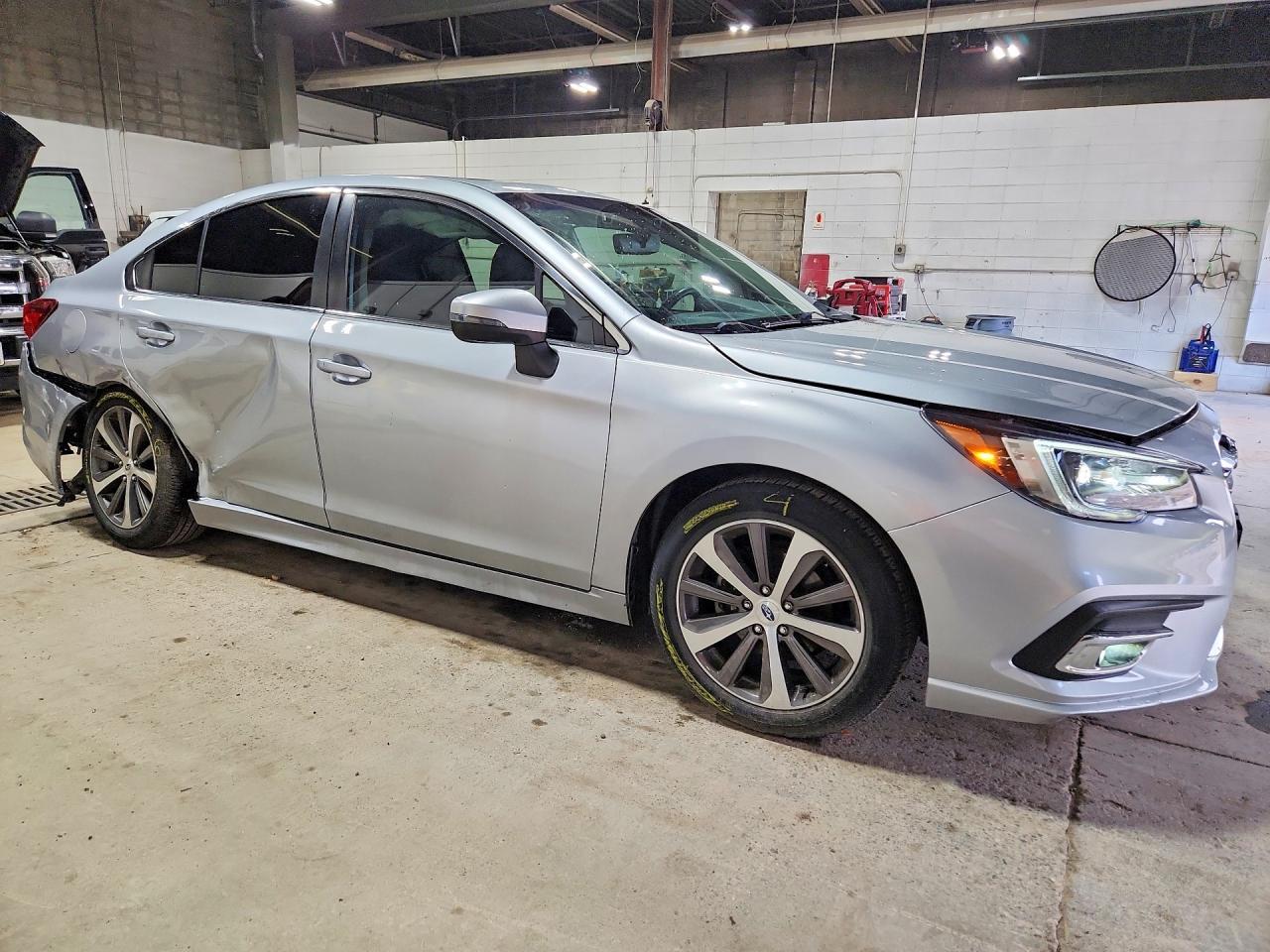 2019 Subaru Legacy 2.5I Limited - Фото 4