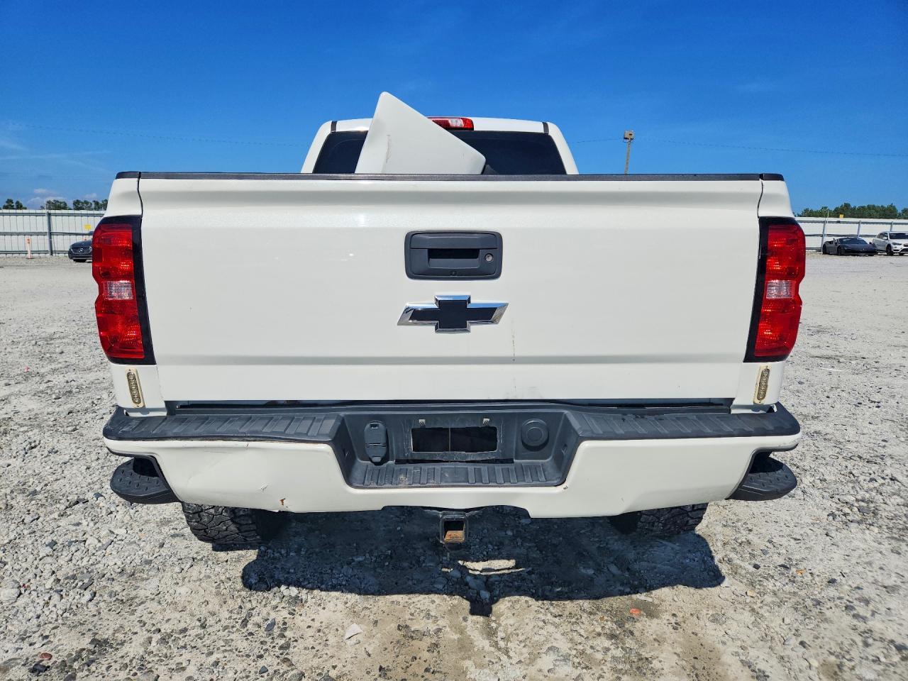 2018 Chevrolet Silverado K1500 - Image 6