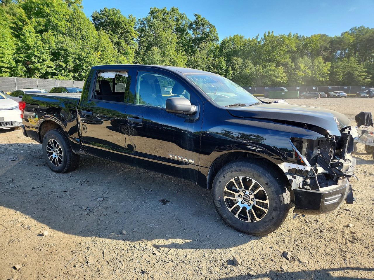 2024 Niss Titan Sv 4Wd - Фото 4