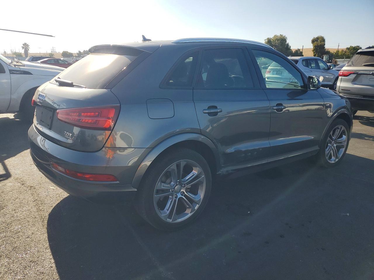 2018 Audi Q3 Premium - Фото 3