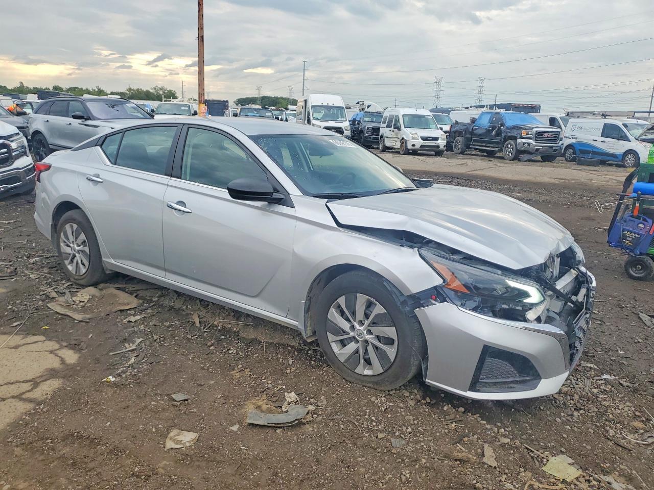 2024 Nissan Altima S - Фото 4