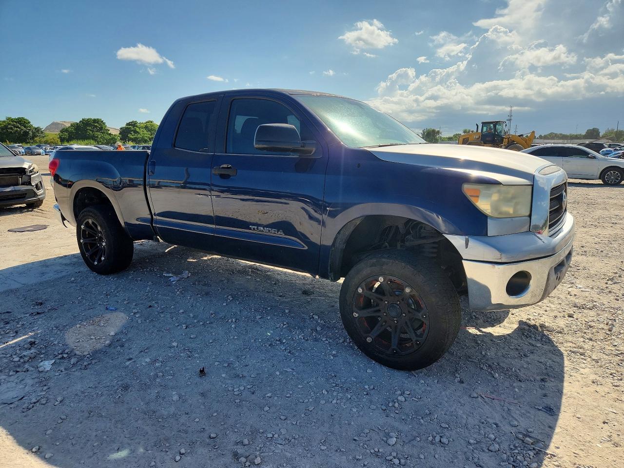 2012 Toyota Tundra Double Cab Sr5 - Image 4