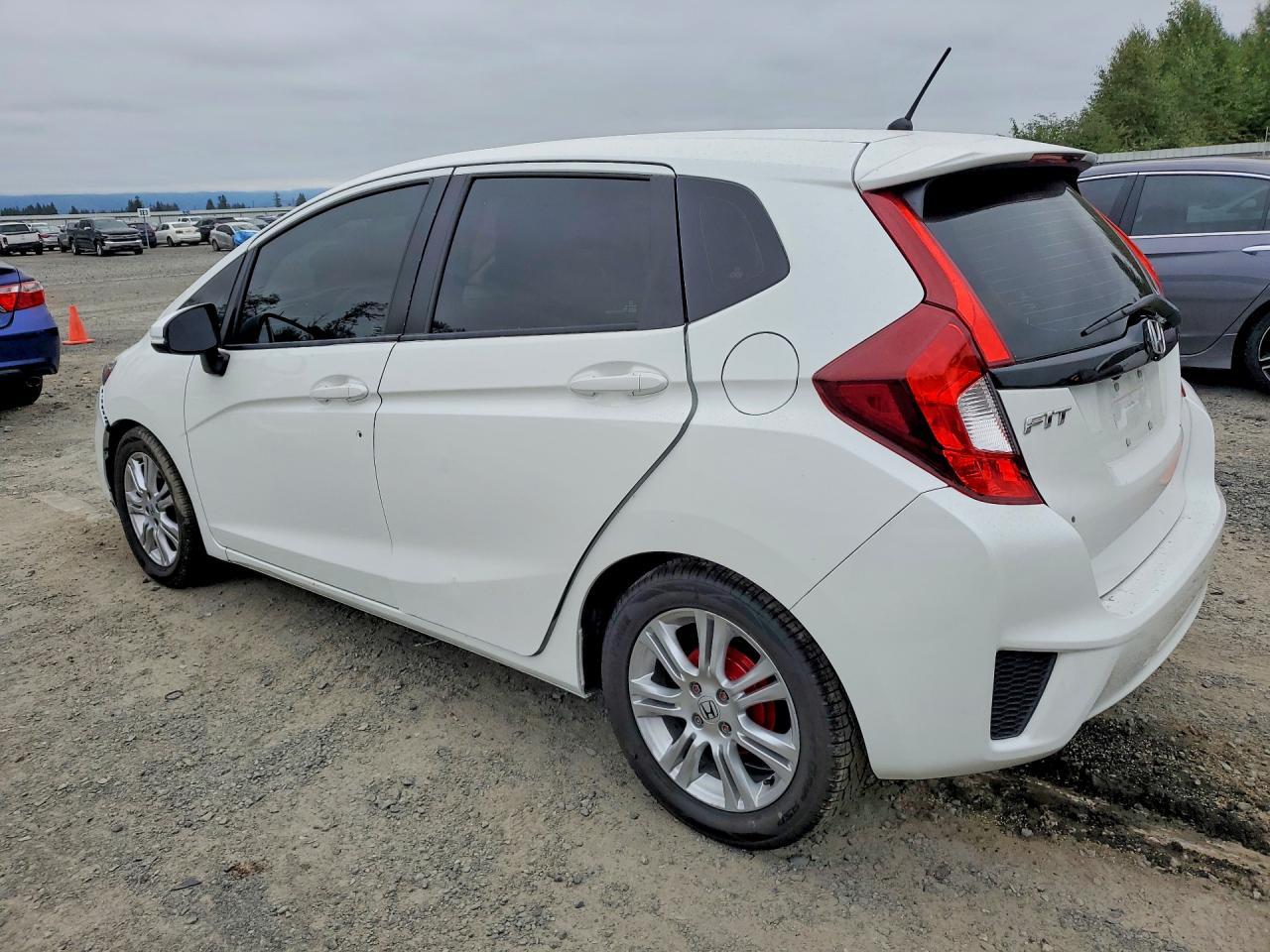 2015 Honda Fit Lx - Фото 2
