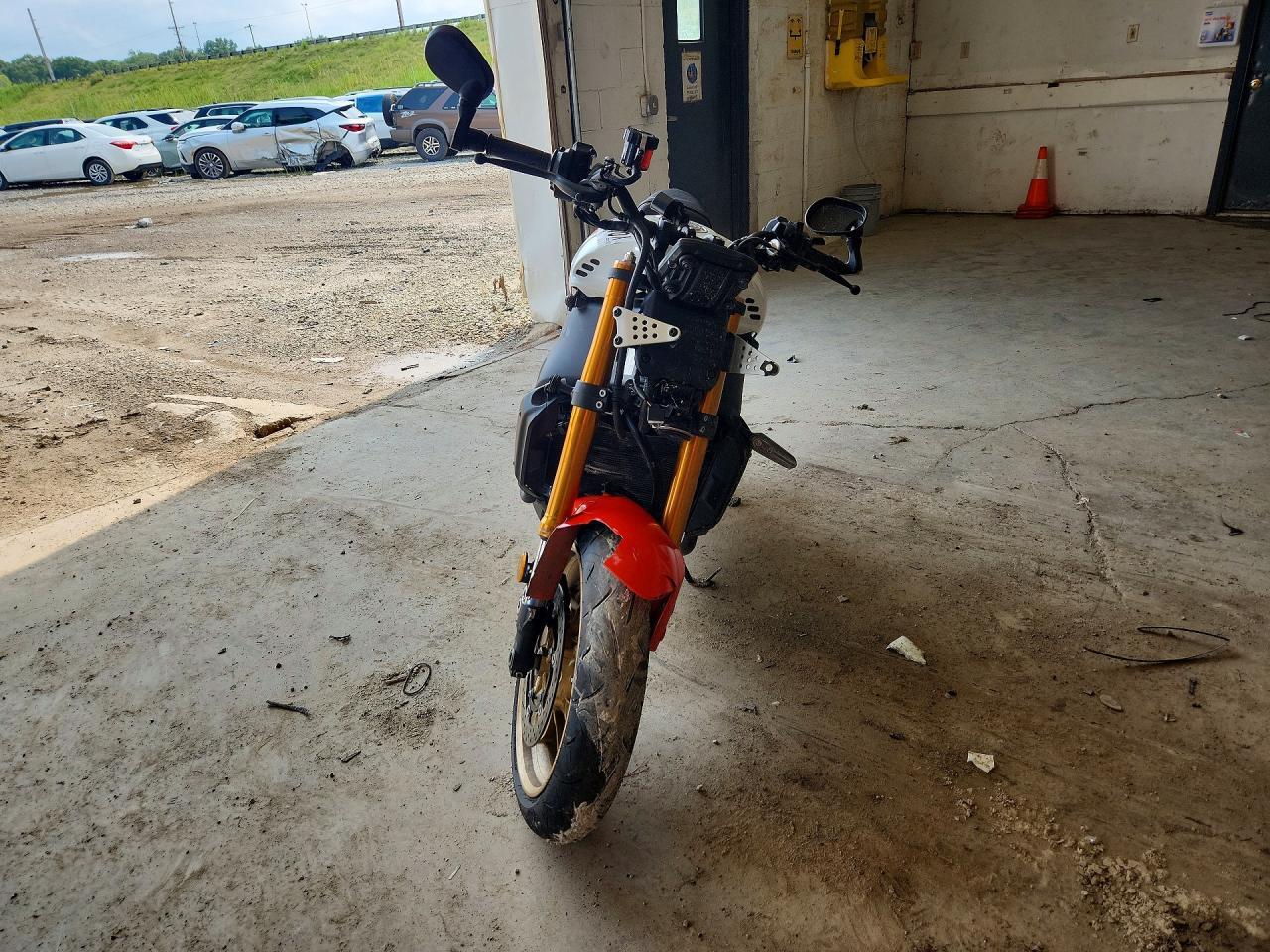 2024 Yamaha Mtm890 - Фото 2