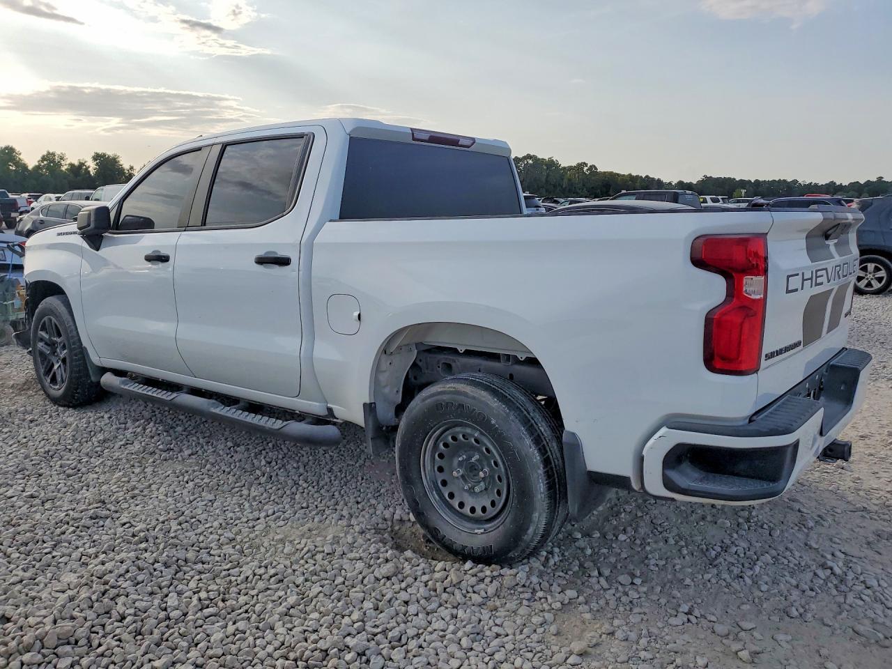 2022 Chevrolet Silverado Ltd C1500 Custom - Image 2