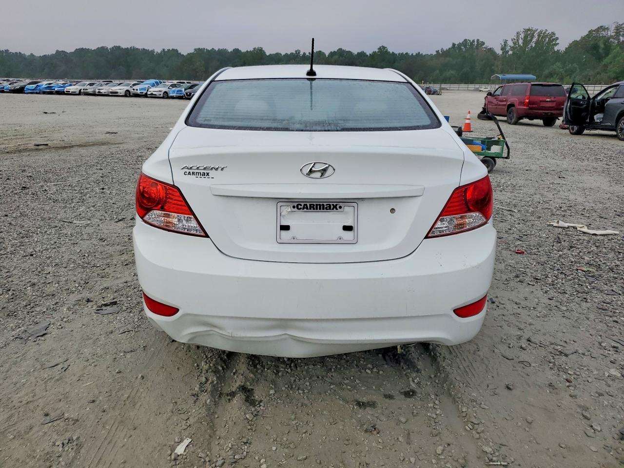 2014 Hyundai Accent Gls - Image 6