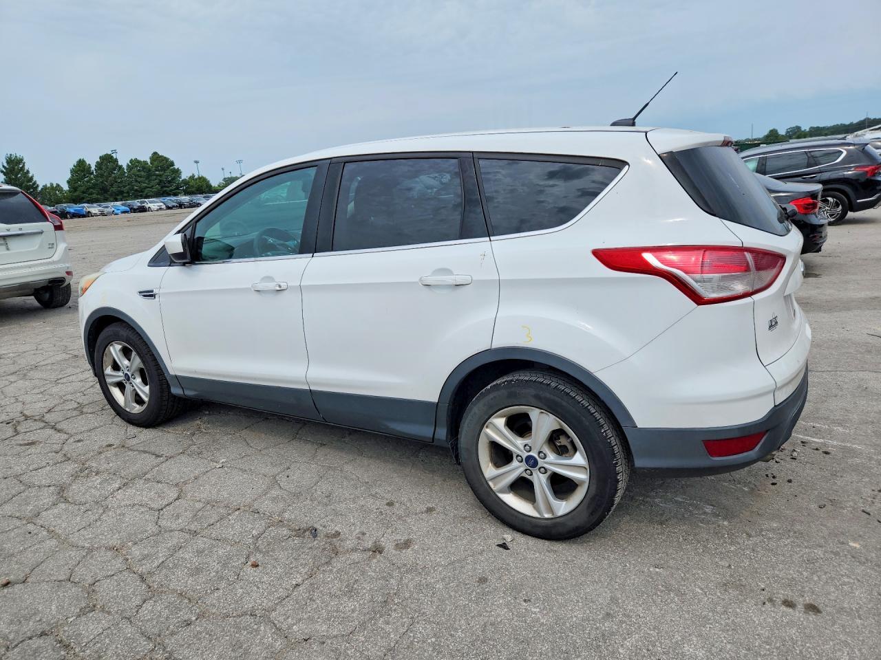 2015 Ford Escape Se - Фото 2