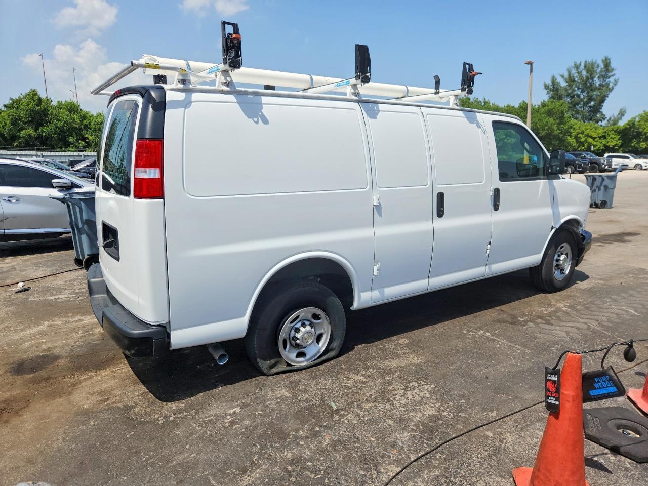 2024 Chevrolet Express G2500 - Image 3