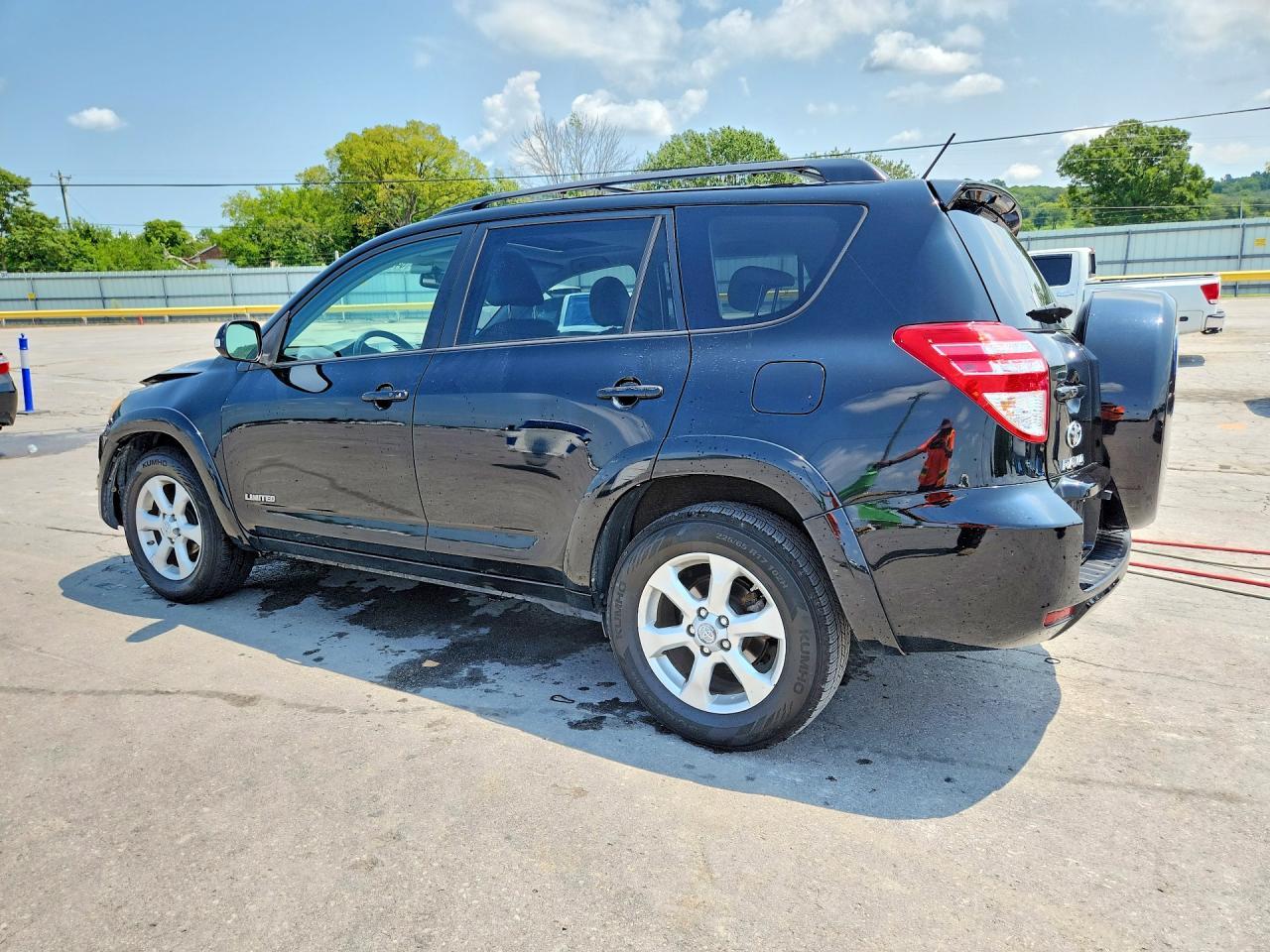 2011 Toyota Rav4 Limited - Фото 2
