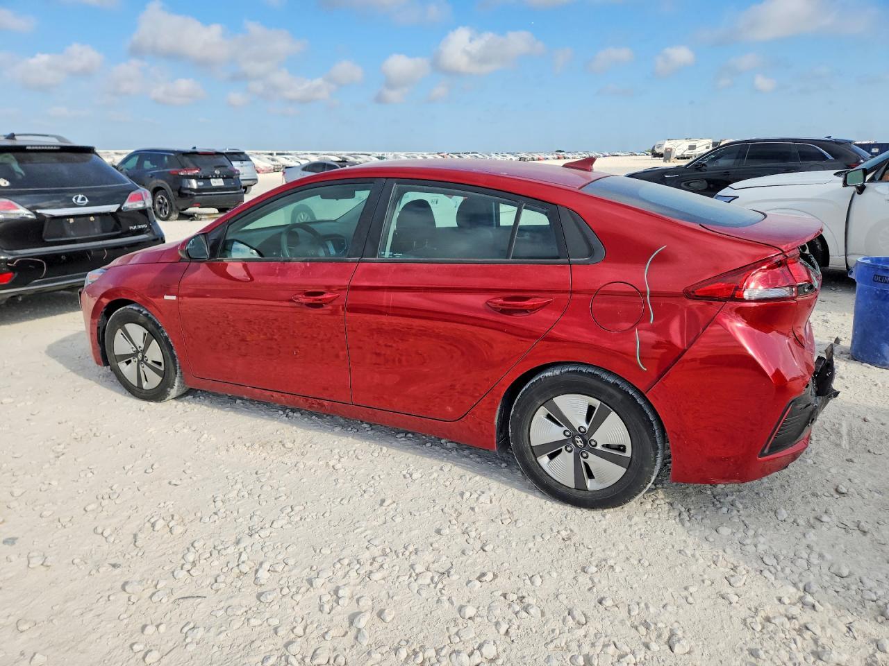 2019 Hyundai Ioniq Blue - Фото 2