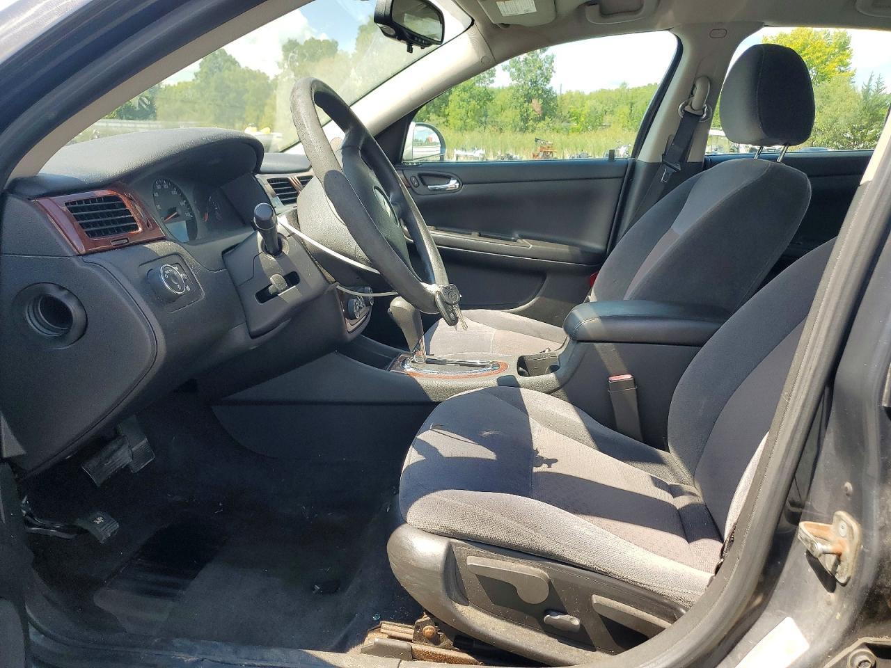 2009 Chevrolet Impala Ls - Image 7