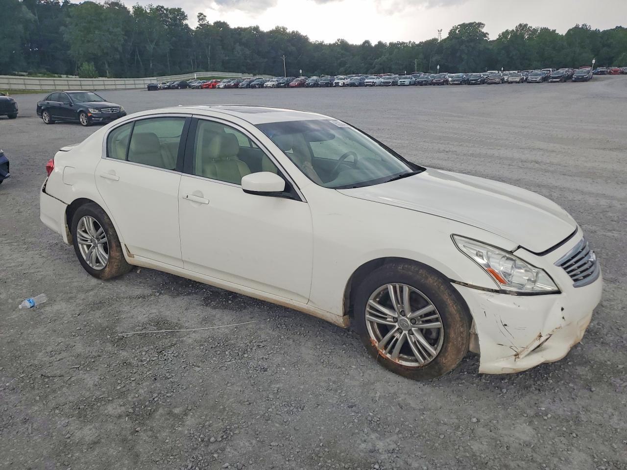 2013 Infiniti G37 Sedan X - Image 4