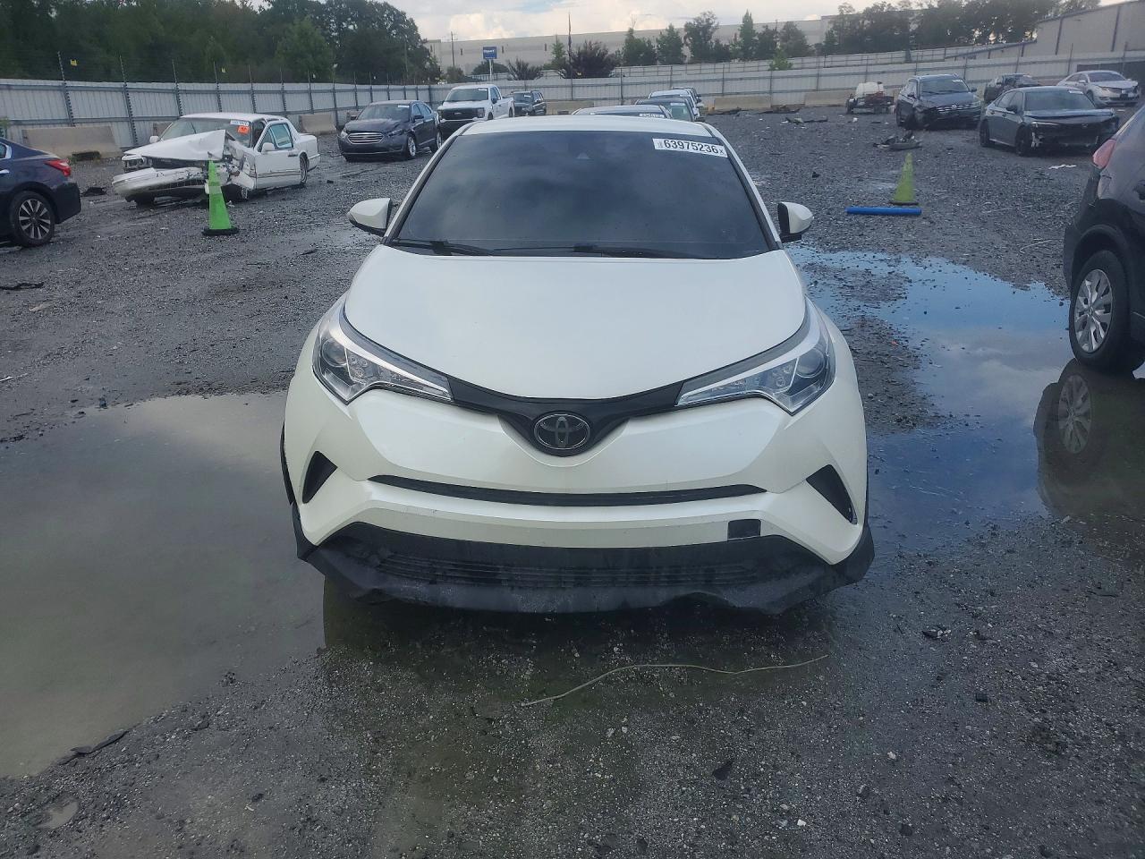2019 Toyota C-Hr Le - Фото 5