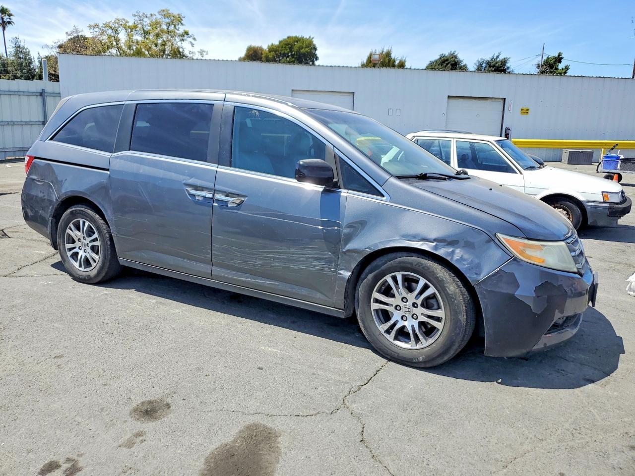 2011 Honda Odyssey Exl - Image 4