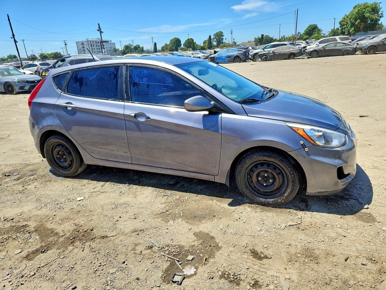 2017 Hyundai Accent Se - Фото 4