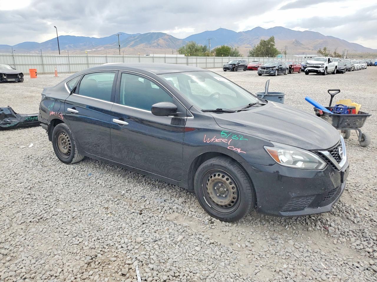 2019 Nissan Sentra S - Фото 4
