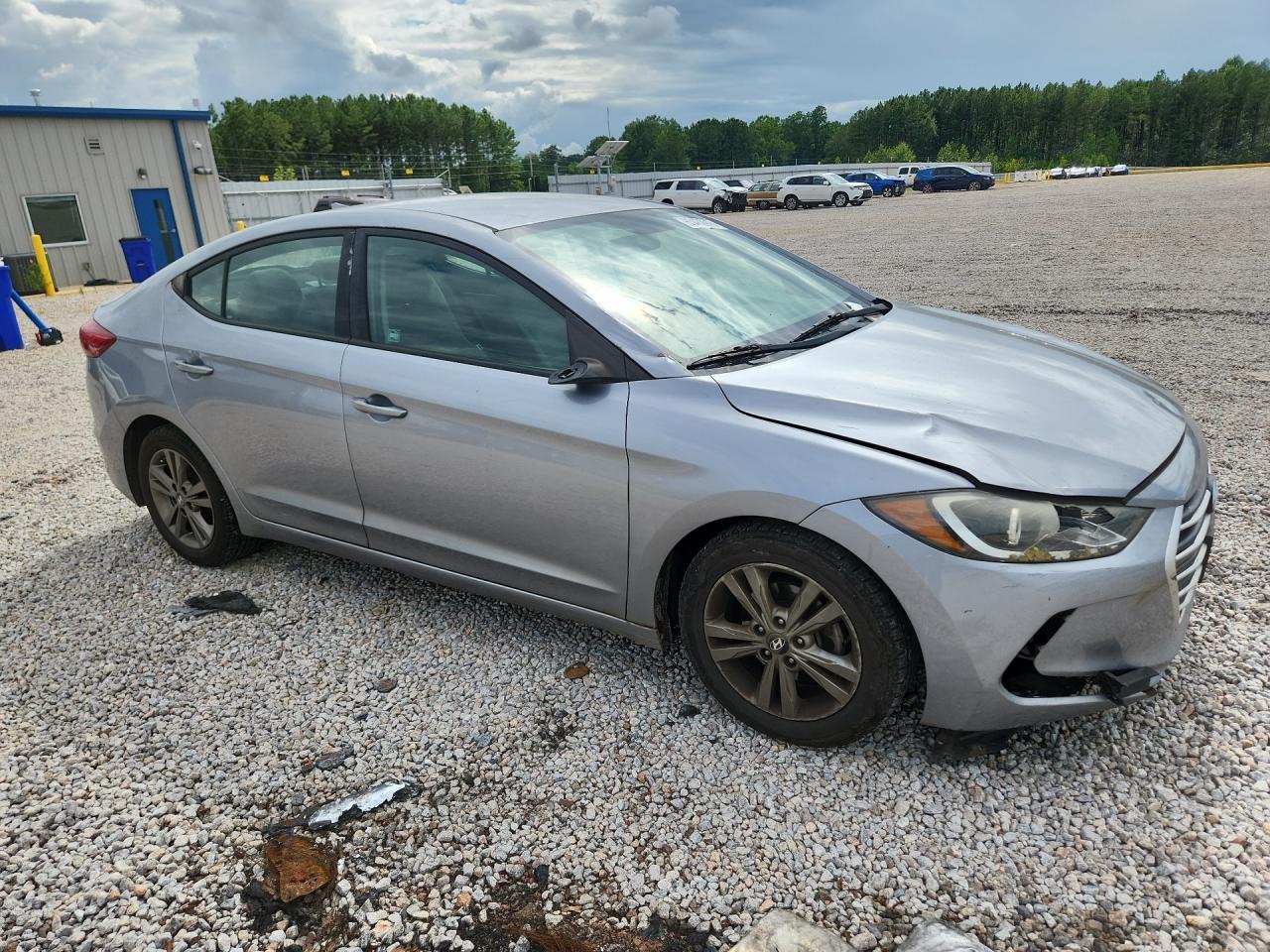 2017 Hyundai Elantra Se - Фото 4