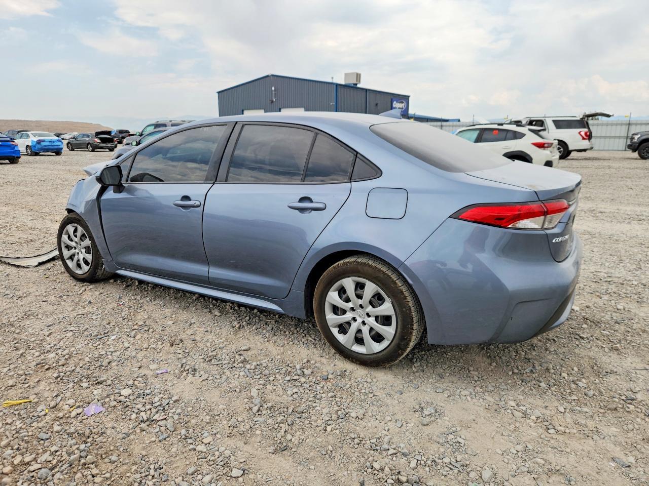 2021 Toyota Corolla Le - Image 2