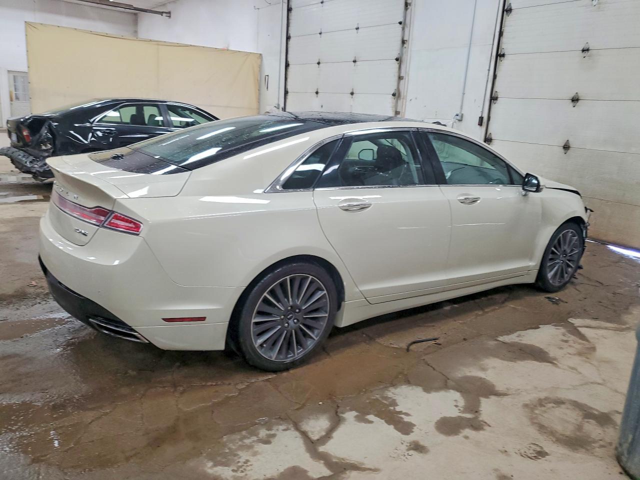 2016 Lincoln Mkz - Фото 3