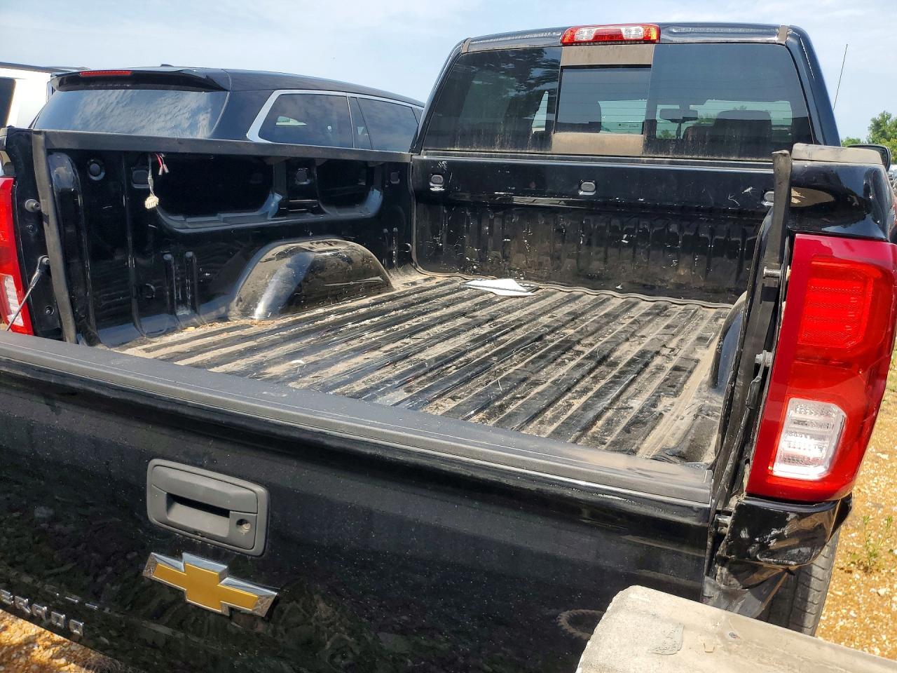 2018 Chevrolet Silverado K1500 Ltz - Image 6