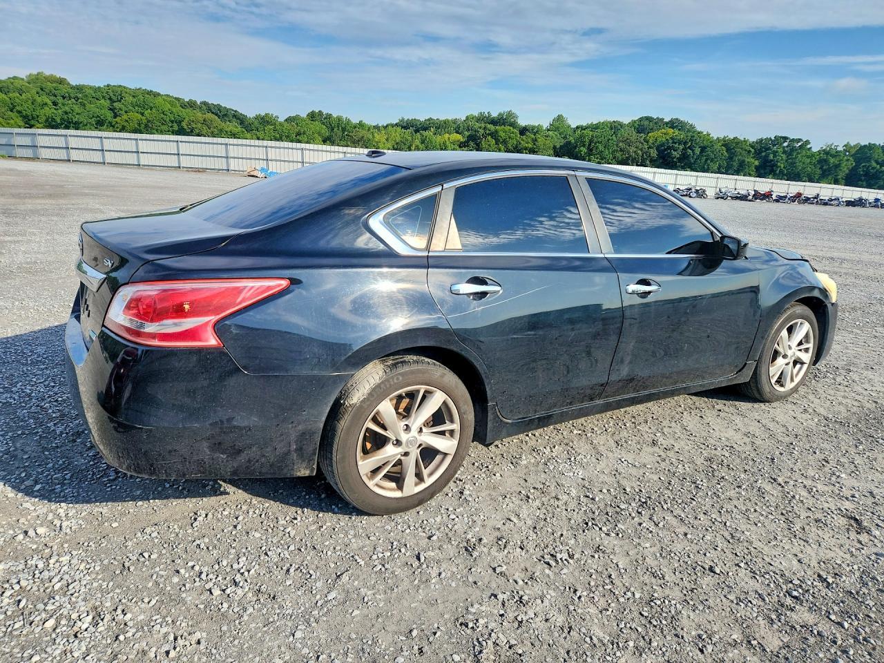 2013 Nissan Altima 2.5 - Фото 3