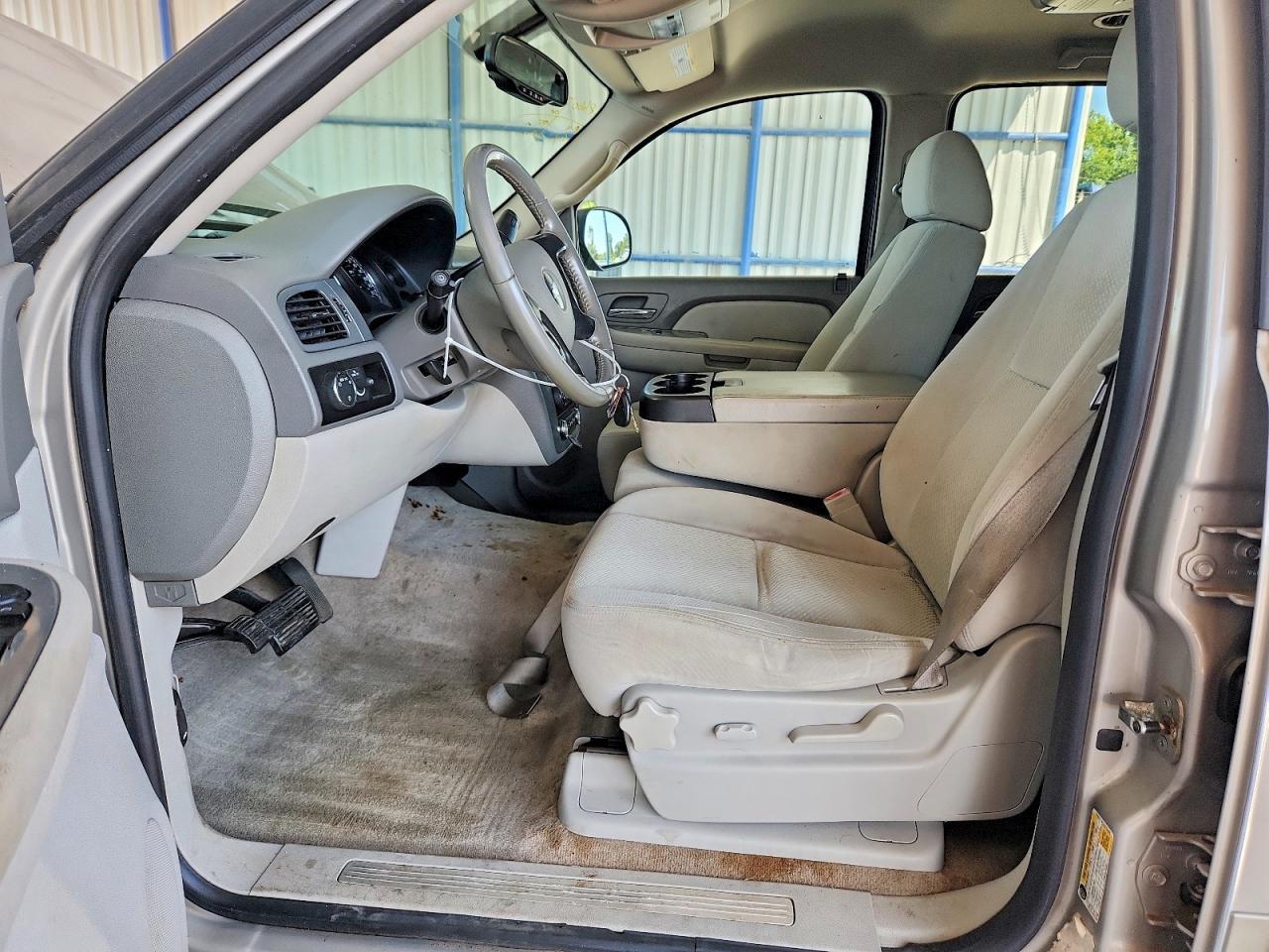 2008 Chevrolet Tahoe C1500 - Фото 7