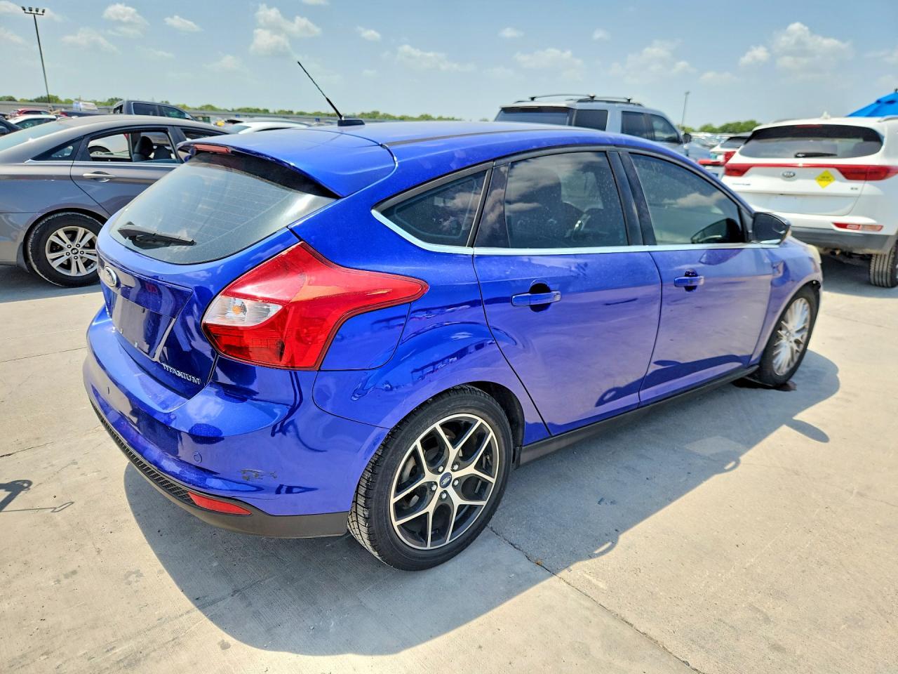 2014 Ford Focus Titanium - Фото 3