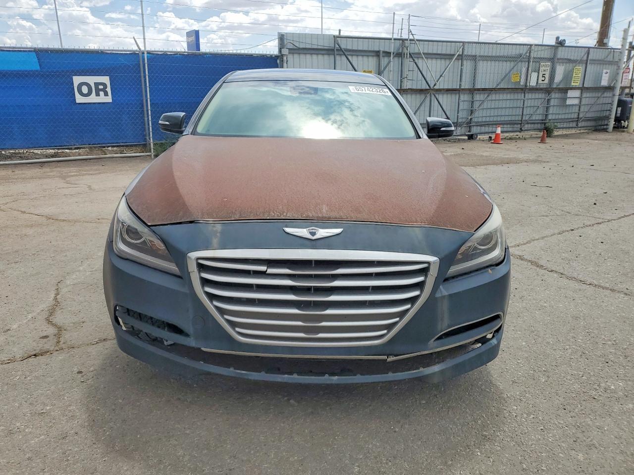 2016 Hyundai Genesis 3.8L - Фото 5