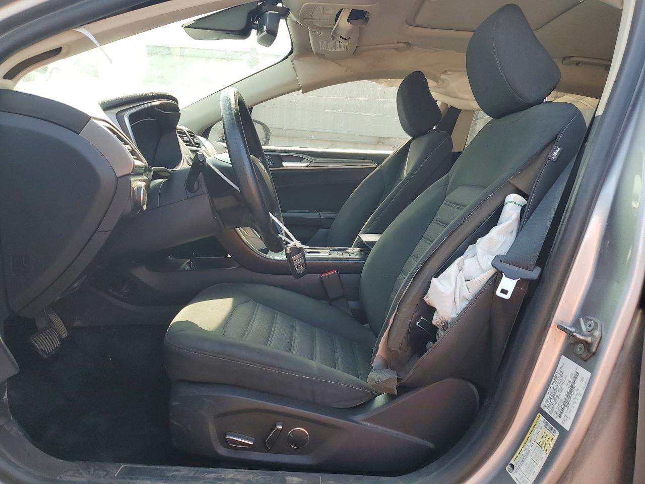 2020 Ford Fusion Se - Image 7