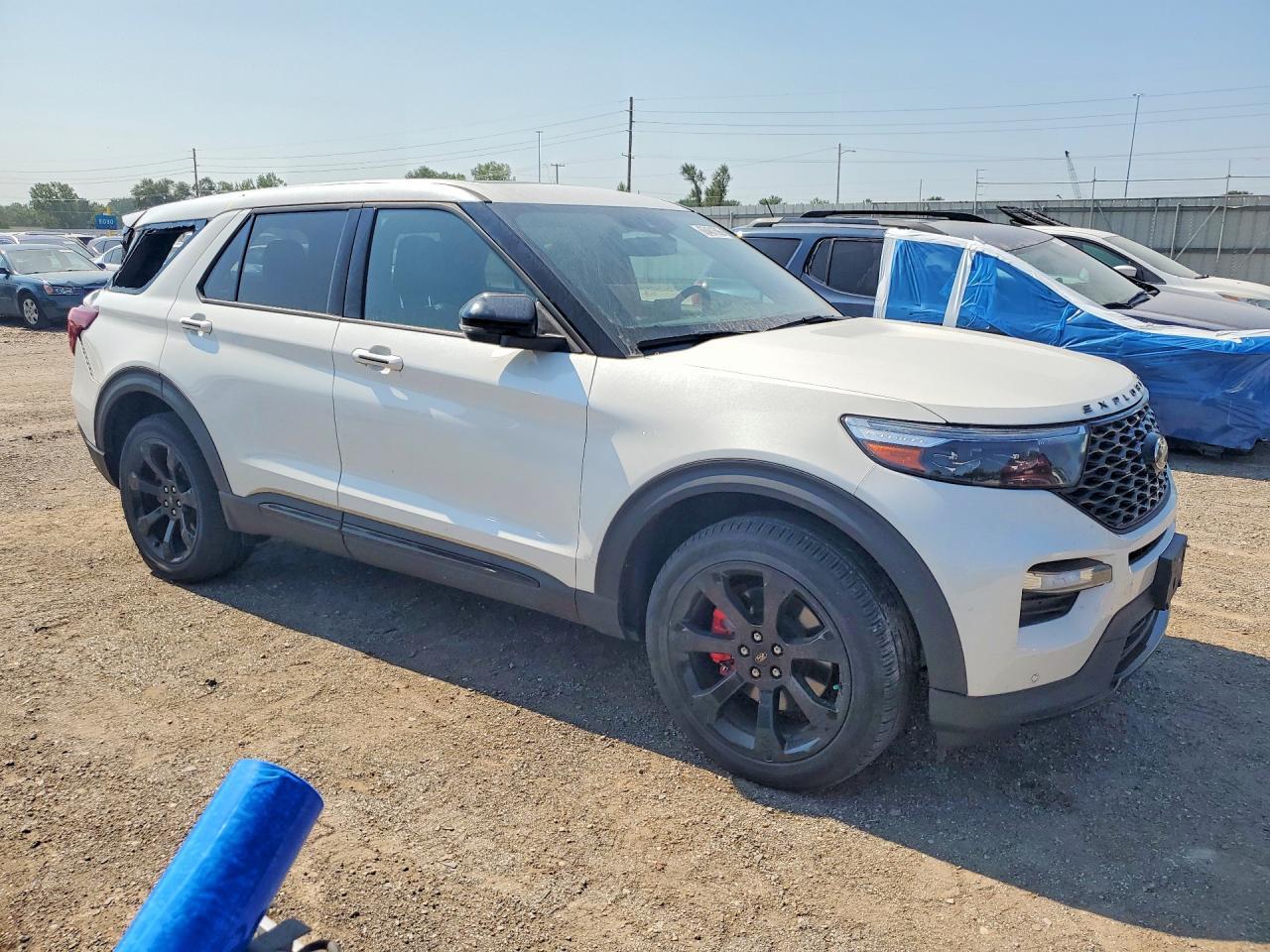 2022 Ford Explorer St - Фото 4