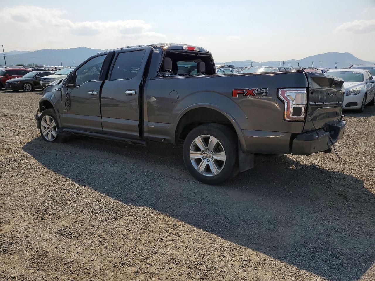 2015 Ford F150 Supercrew - Фото 2