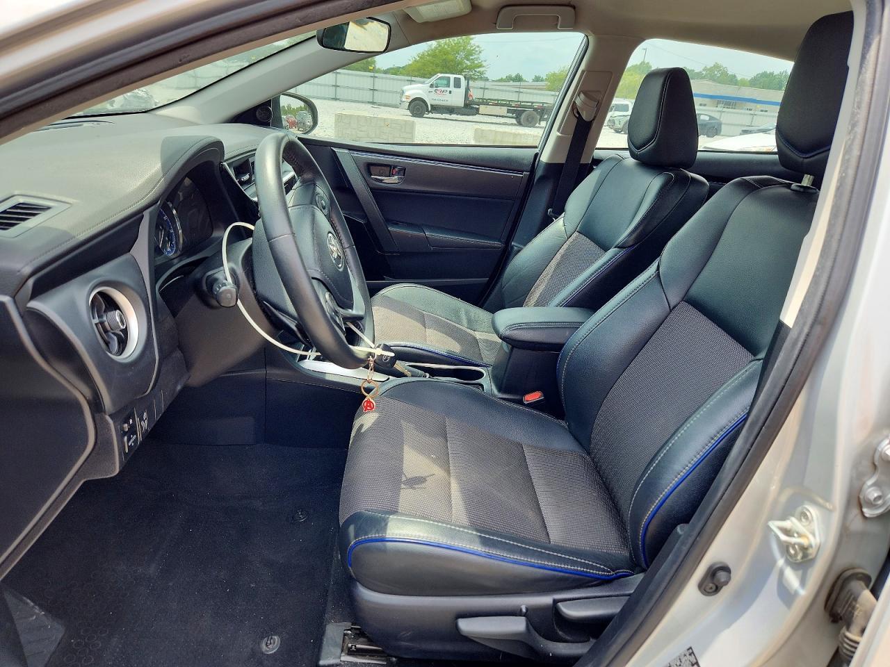 2018 Toyota Corolla Se - Фото 7