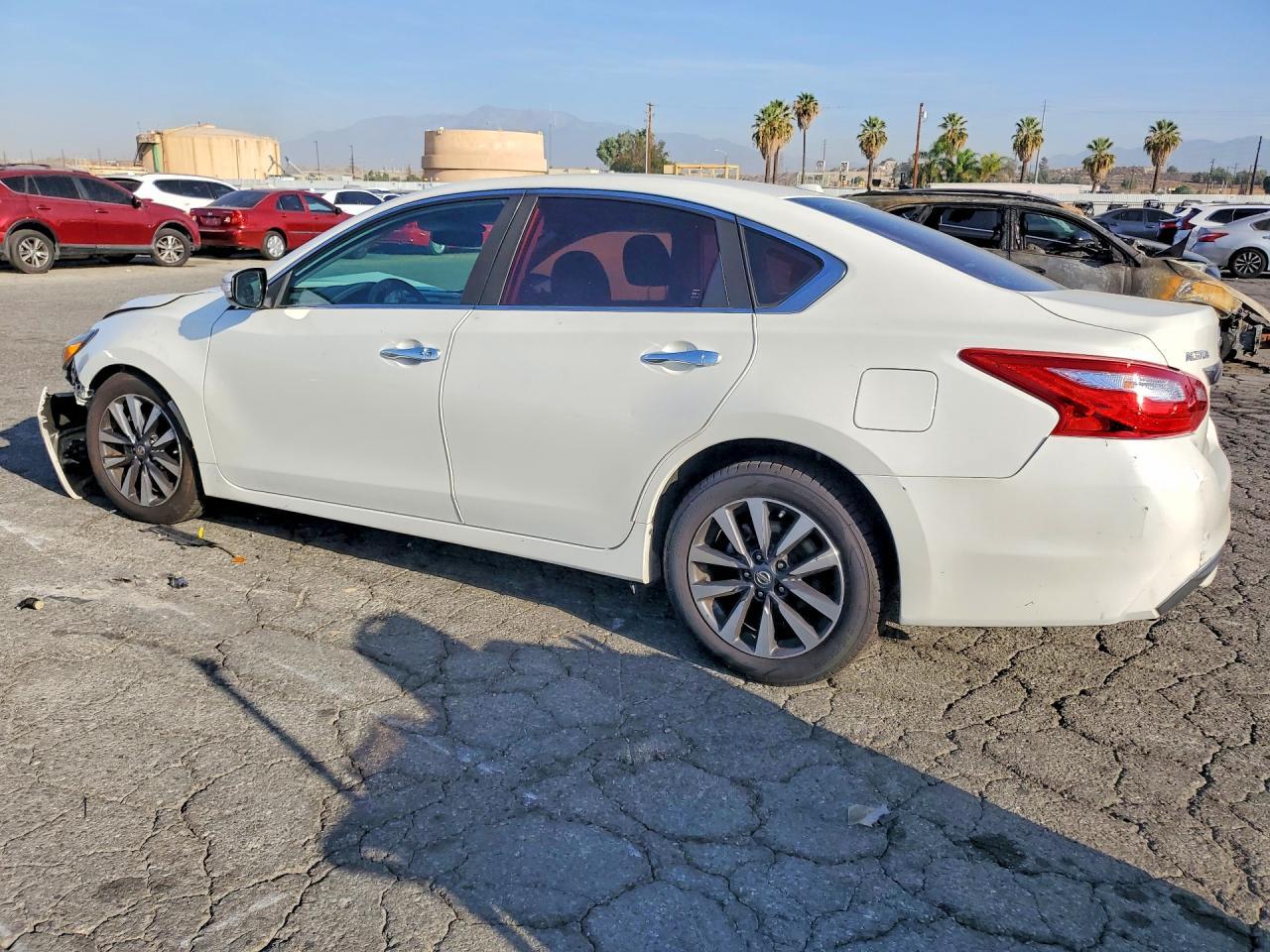 2016 Nissan Altima 2.5 Sv - Фото 2