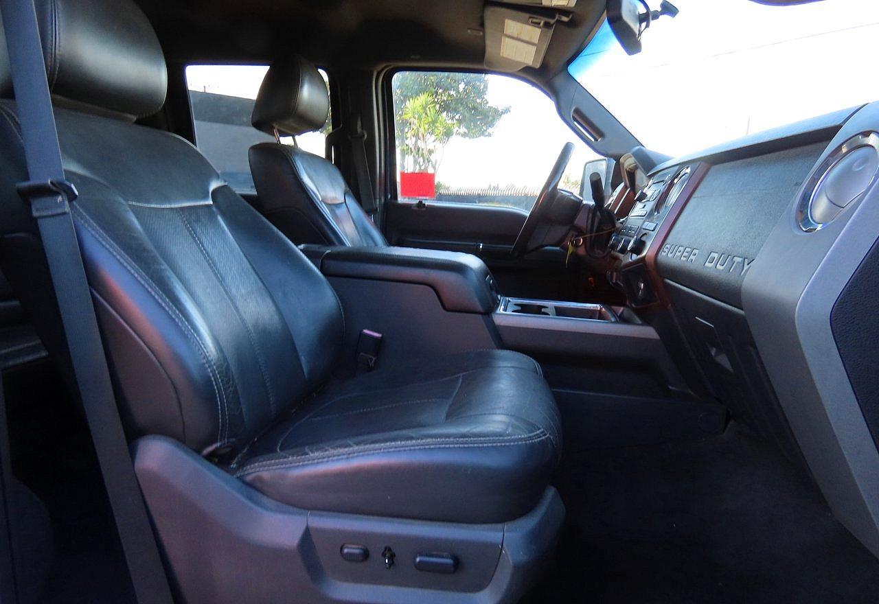 2011 Ford F250 Super Duty - Image 5
