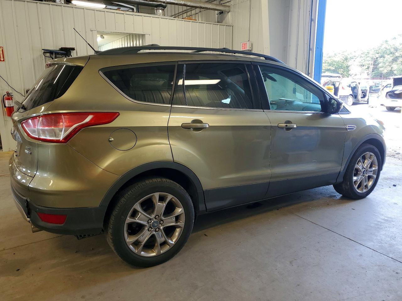 2013 Ford Escape Sel - Image 3