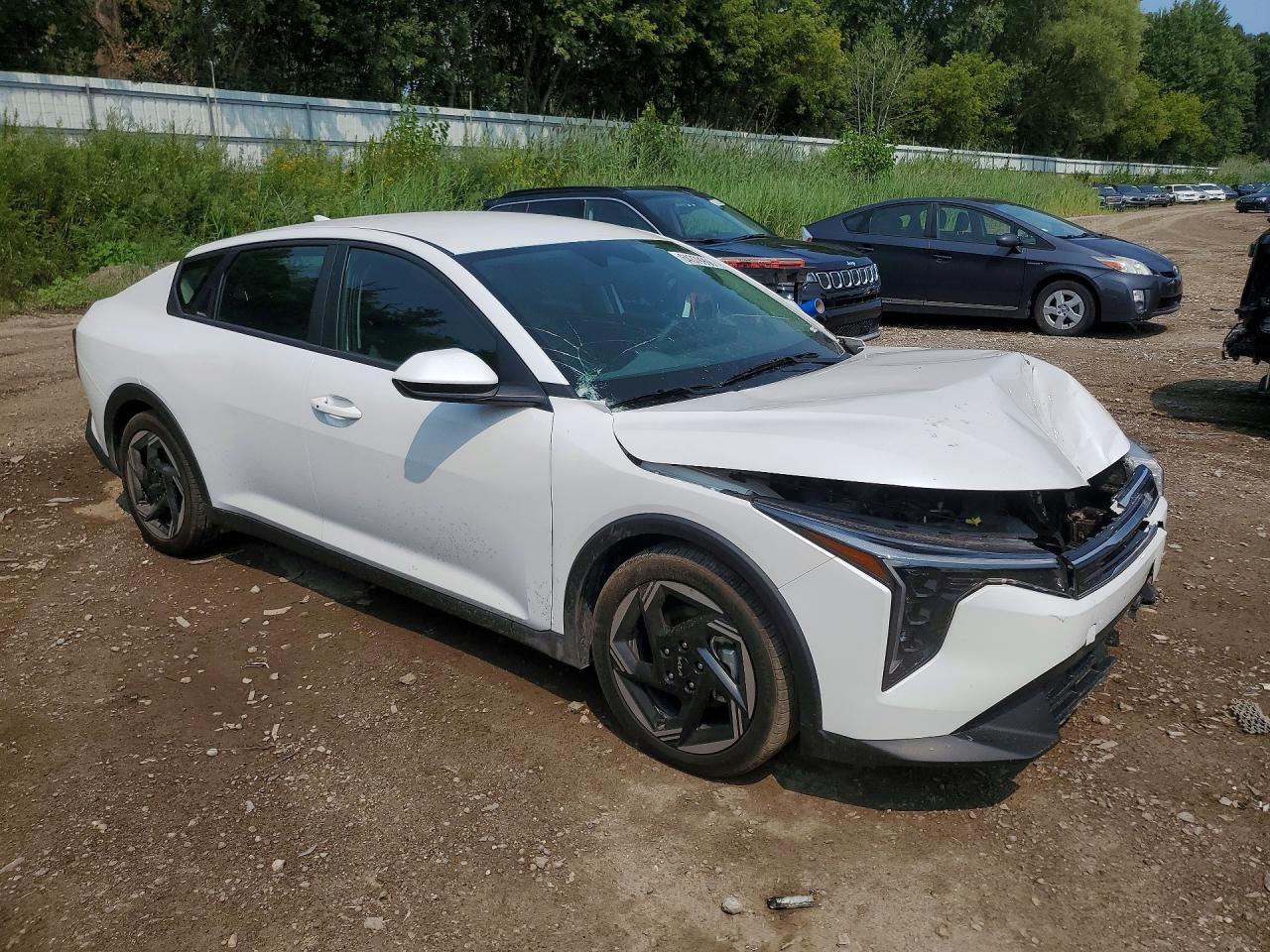 2025 Kia K4 Ex - Image 4